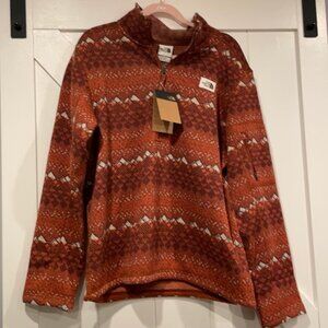 NWT beautiful 1/2 zip sweater by The North Face size men’s large